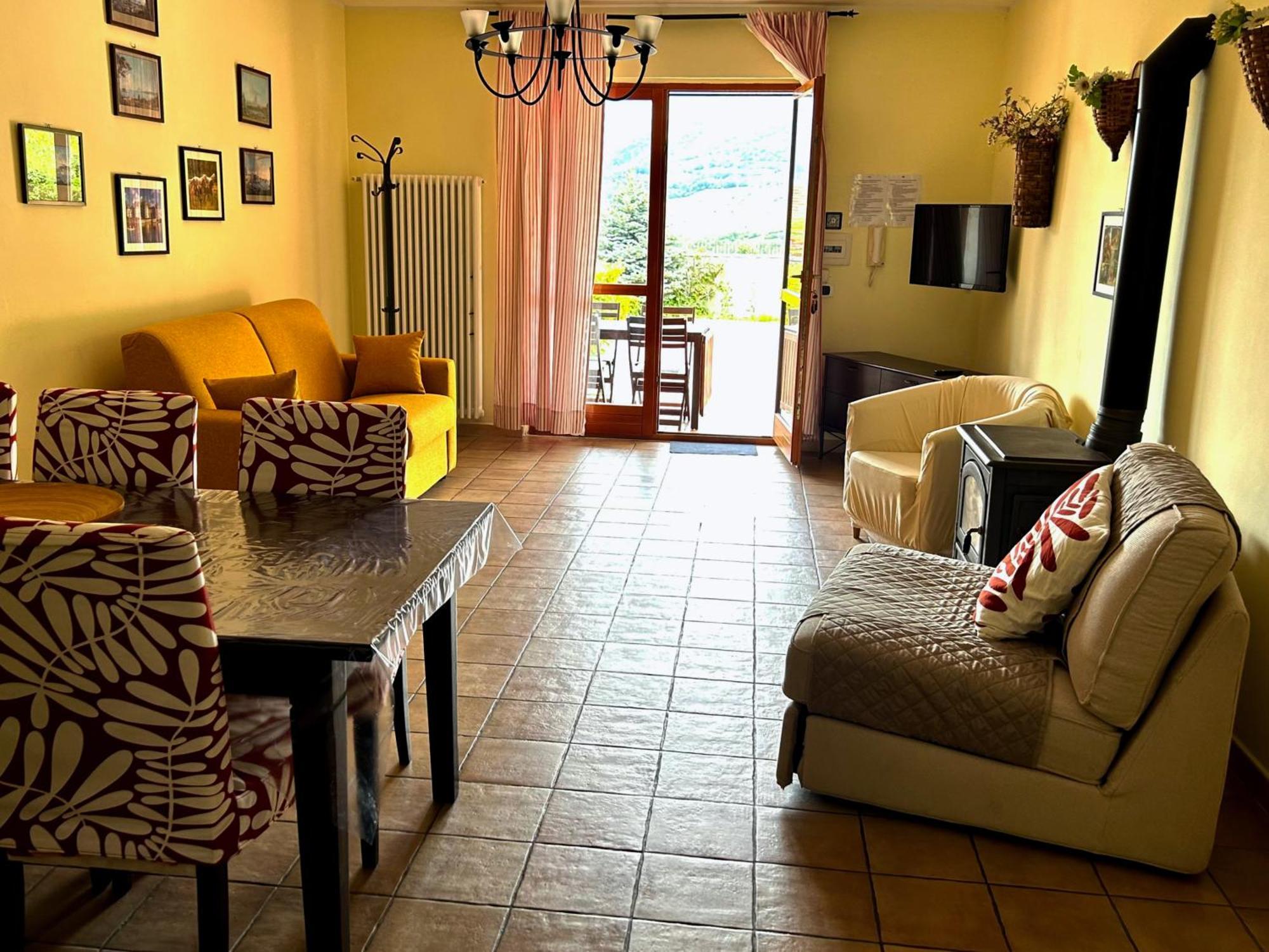Апартаменты 4Flats In Orto Di Venanzio Барреа Номер фото